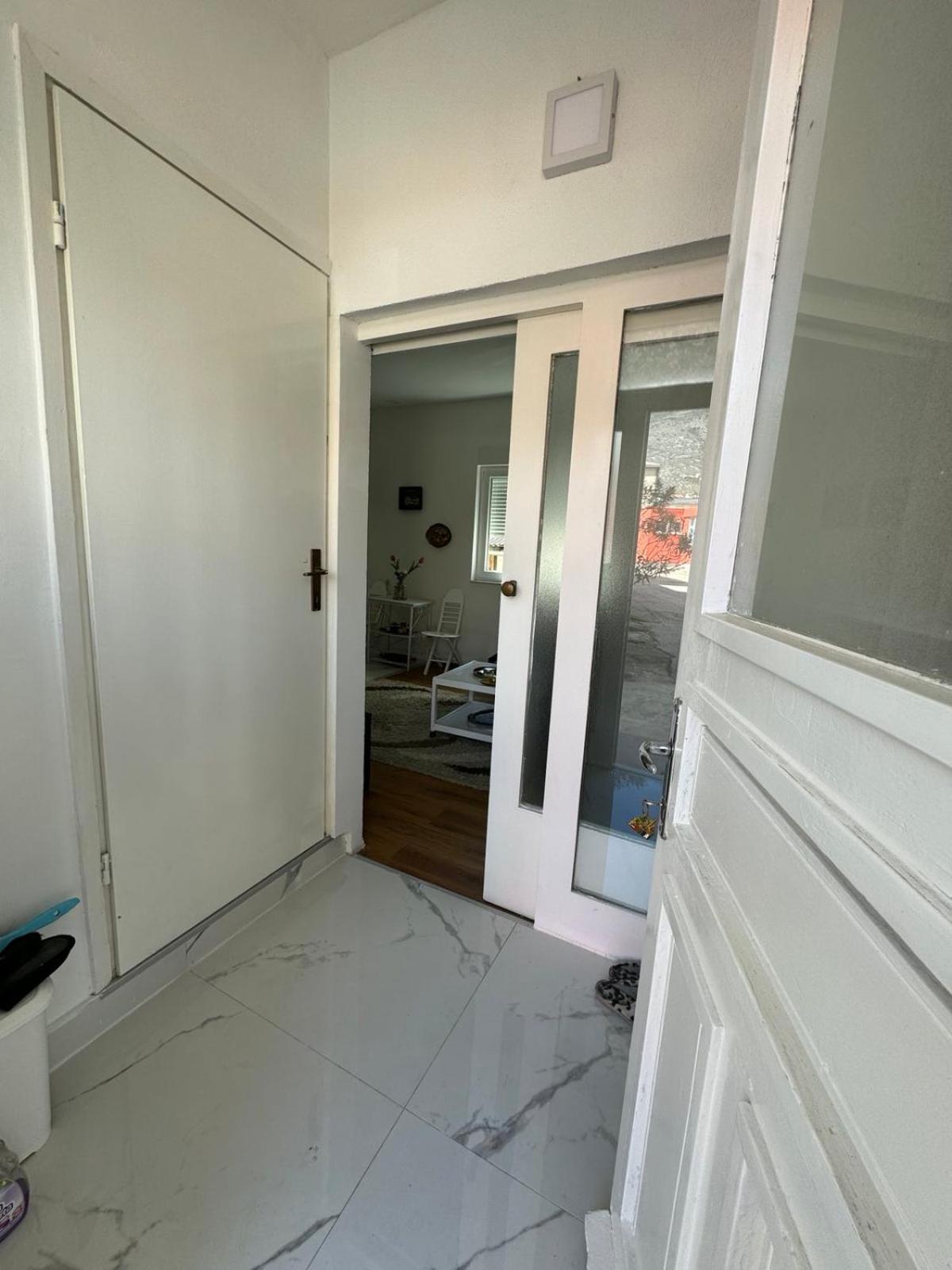 Apartman Nar Mostar Esterno foto